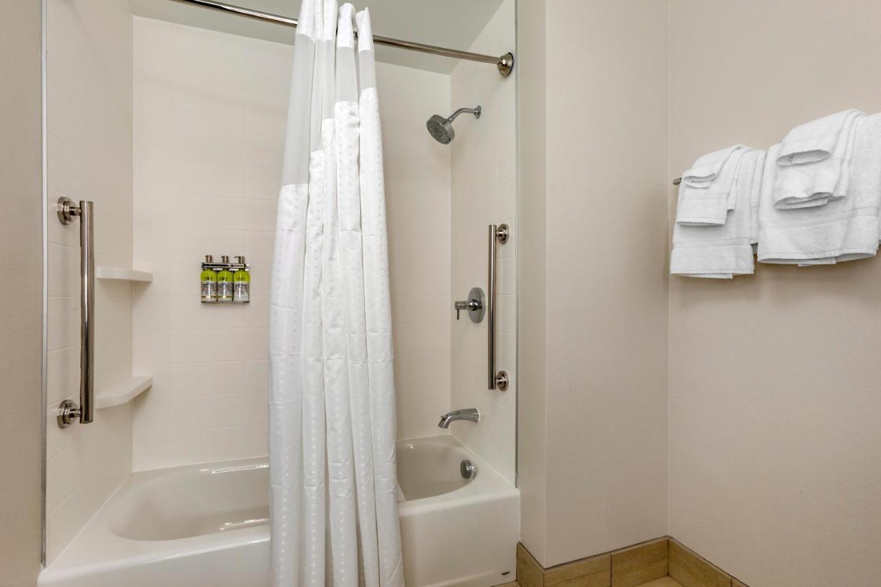 Holiday Inn Express & Suites - Phoenix Dwtn - State Capitol By Ihg المظهر الخارجي الصورة