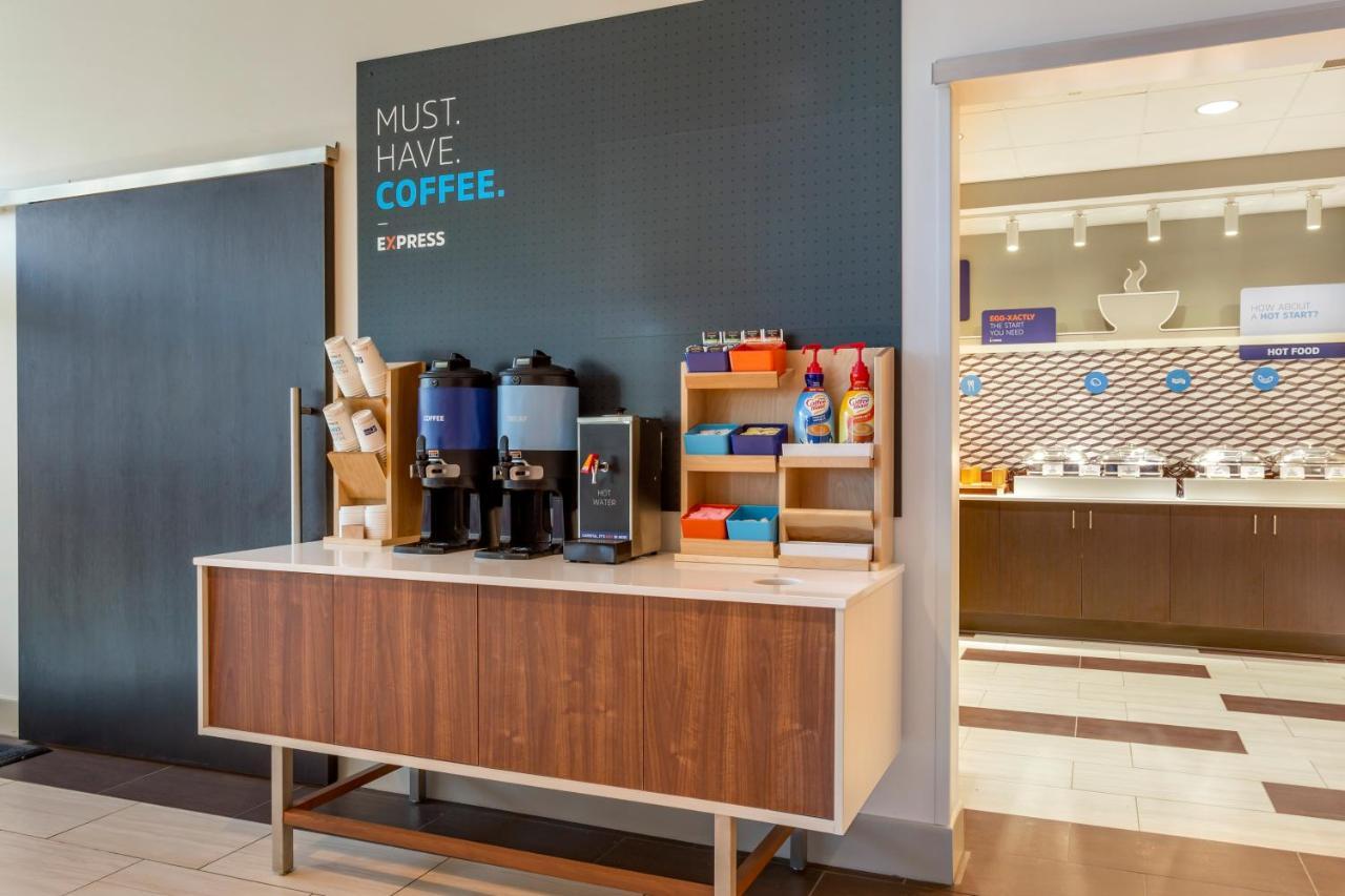 Holiday Inn Express & Suites - Phoenix Dwtn - State Capitol By Ihg المظهر الخارجي الصورة