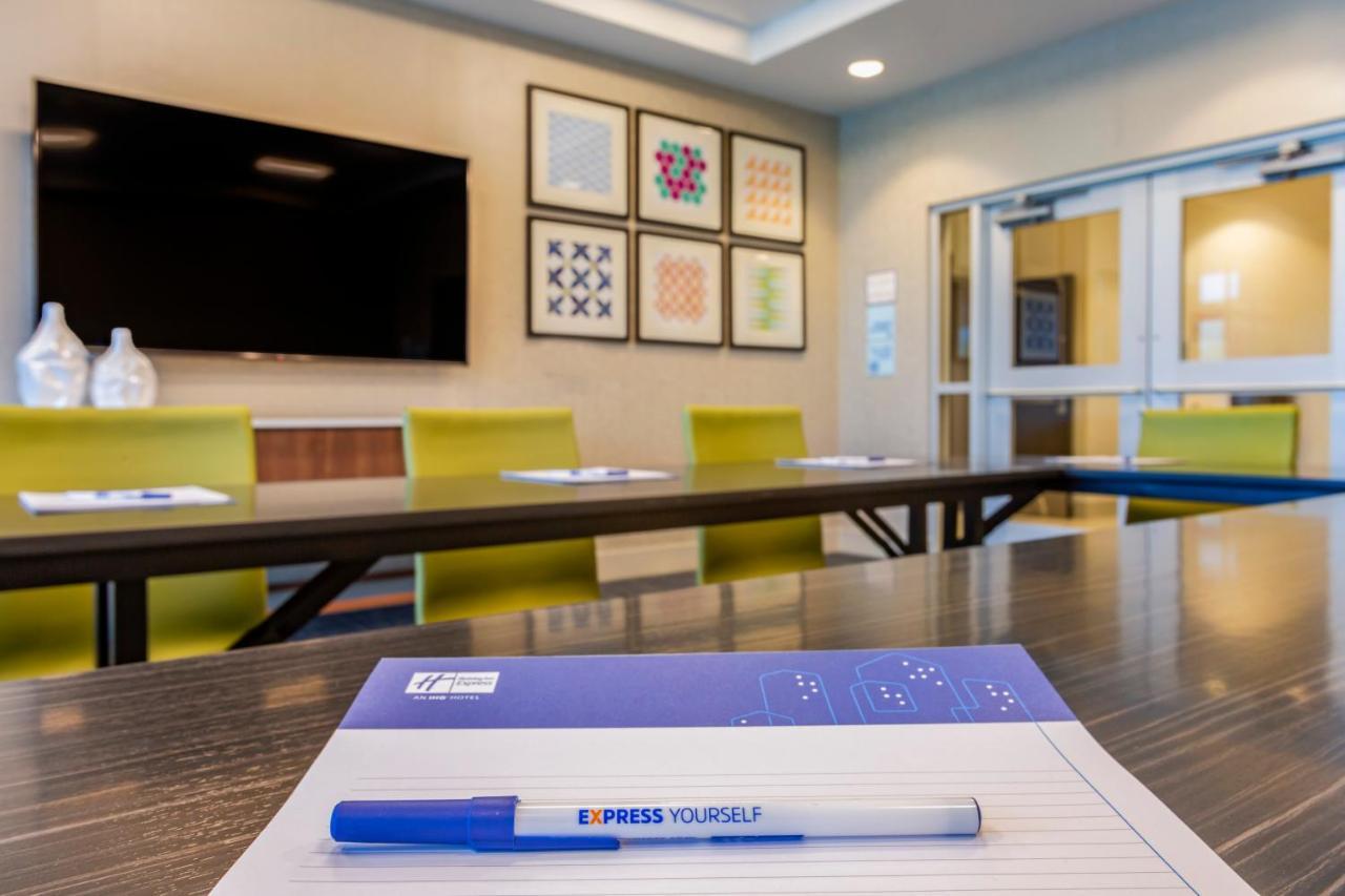 Holiday Inn Express & Suites - Phoenix Dwtn - State Capitol By Ihg المظهر الخارجي الصورة